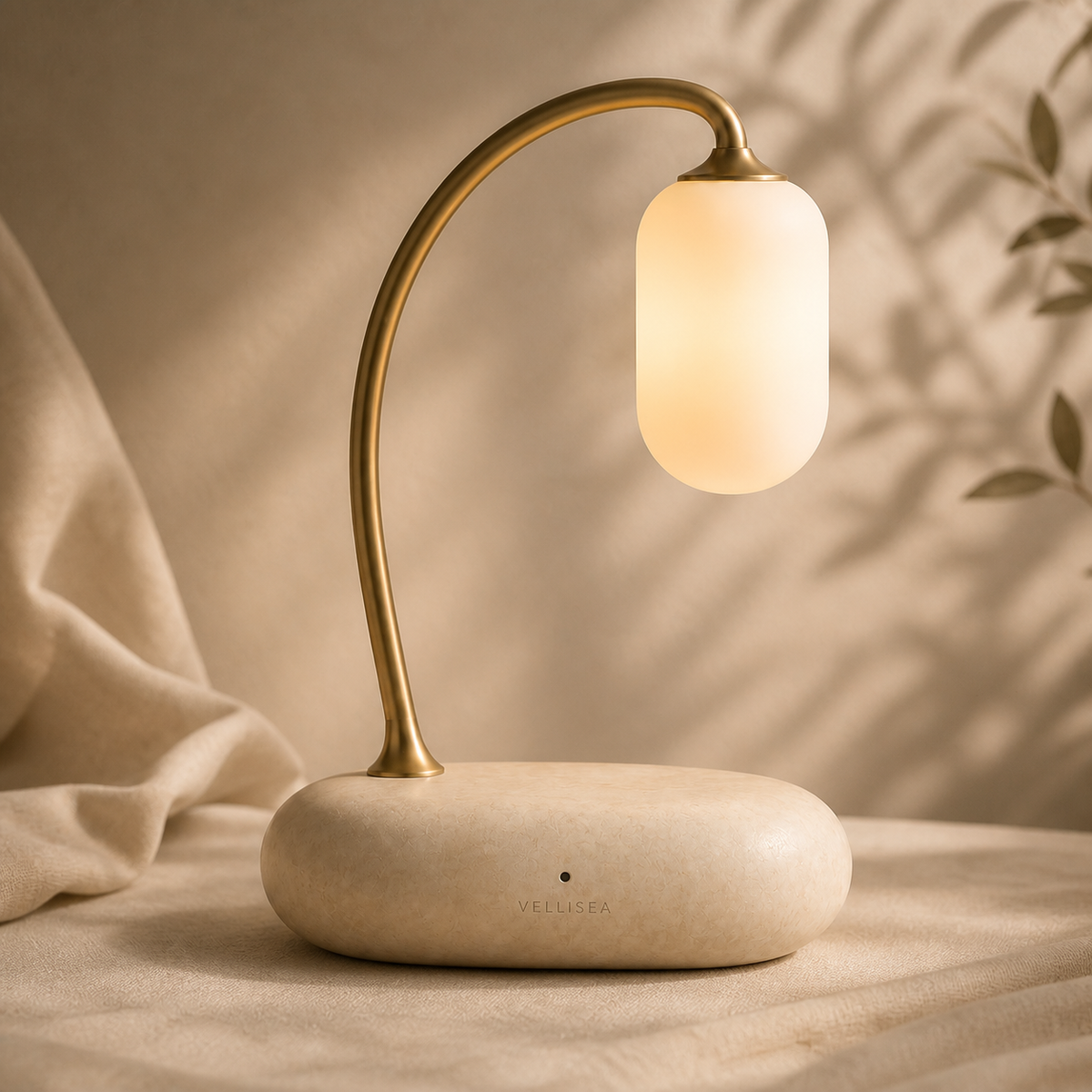 VELLISEA Arc Bedside Lamp 1:1 detail view